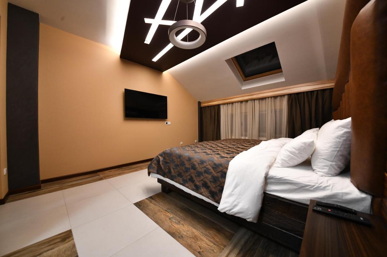 Hotel Havana Loznica Luaran gambar