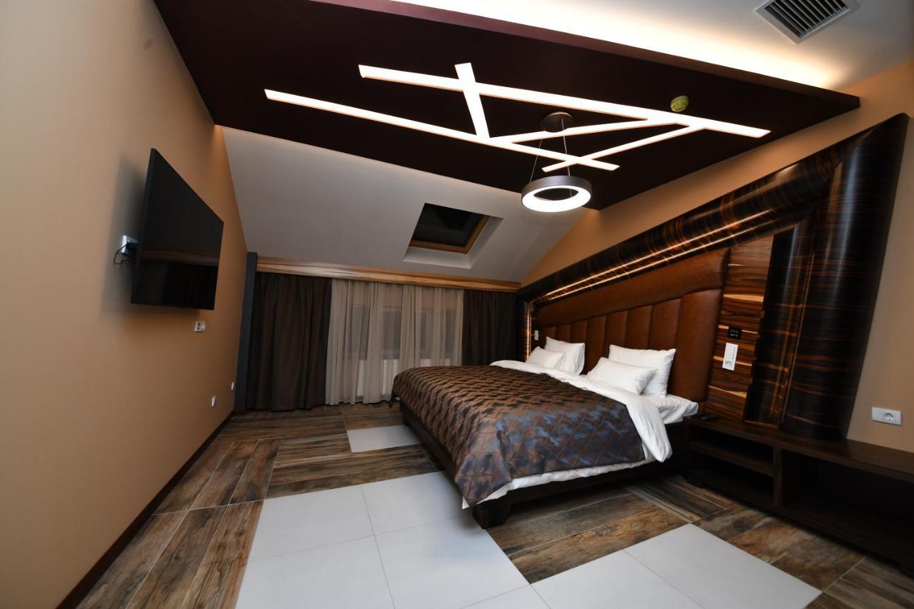 Hotel Havana Loznica Luaran gambar
