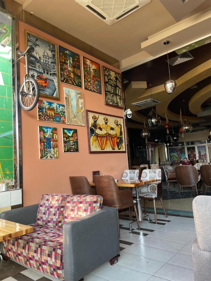 Hotel Havana Loznica Luaran gambar