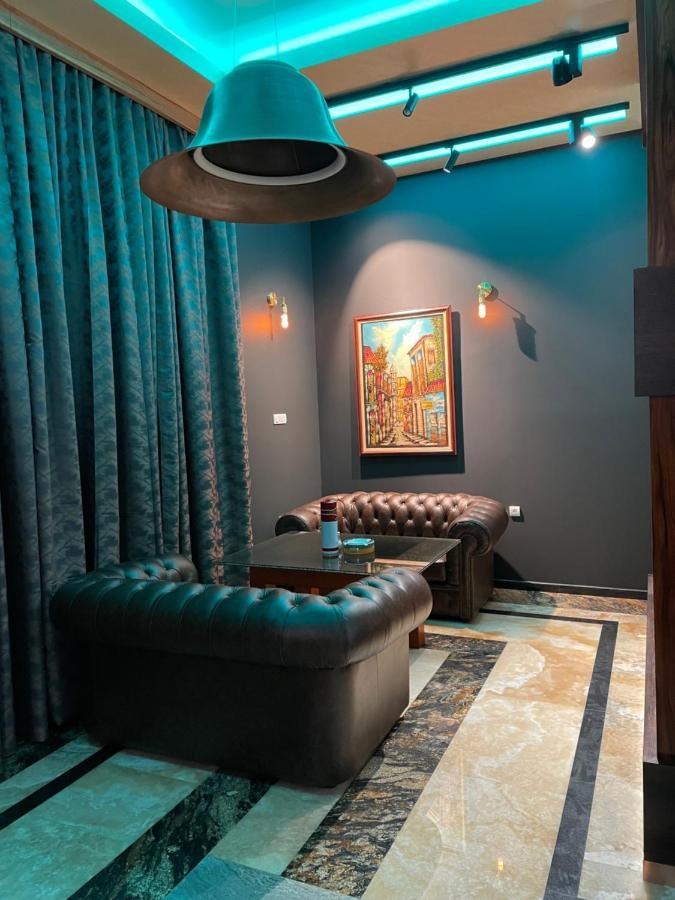 Hotel Havana Loznica Luaran gambar