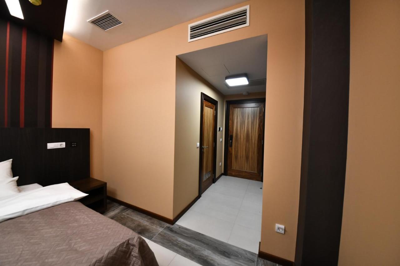 Hotel Havana Loznica Luaran gambar